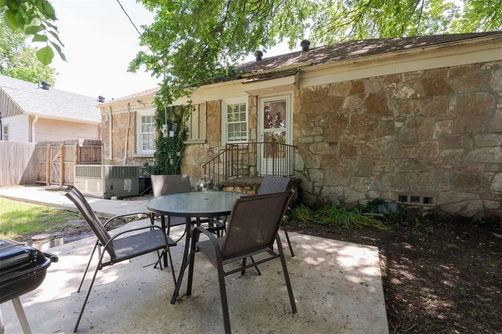 Photo 33 — 2237 NW 30th Street, Oklahoma City, OK 73112