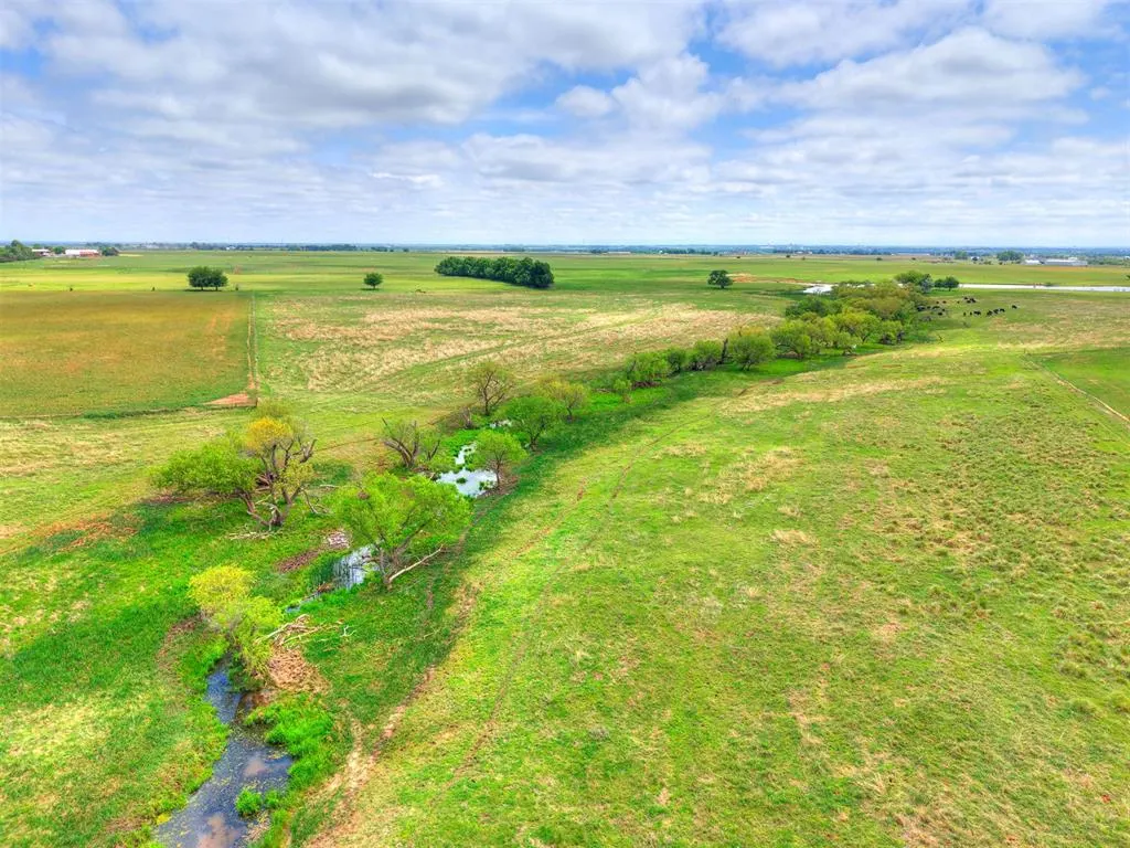 Photo 32 — 13320 E 770 Road, Kingfisher, OK 73750