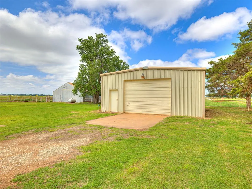 Photo 41 — 13320 E 770 Road, Kingfisher, OK 73750