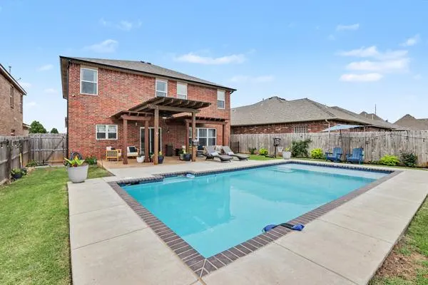 Photo 7 — 19433 Vista Avenue, Edmond, OK 73012