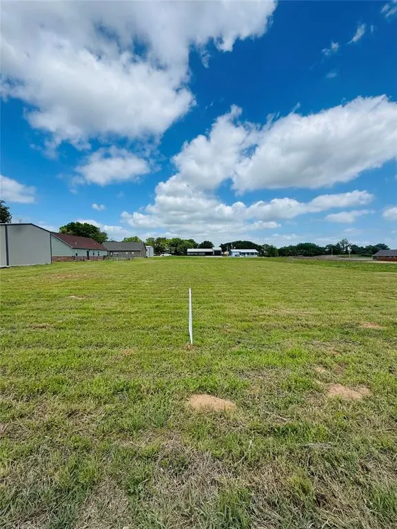 Photo 3 — 11948 Xander Lane, Kingston, OK 73439