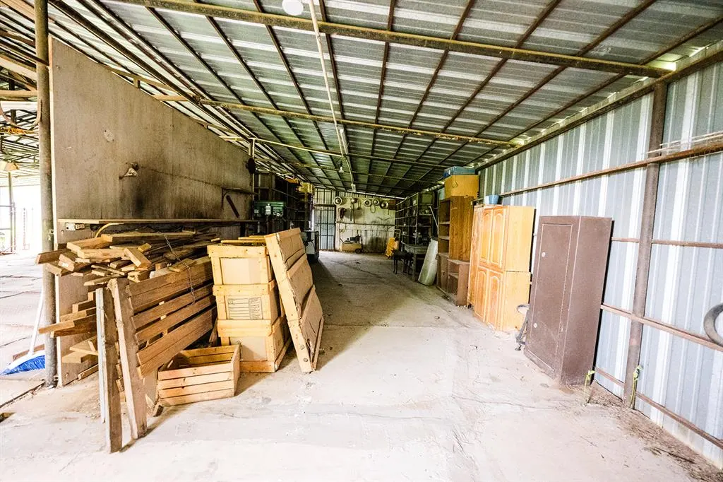 Photo 38 — 40535 E County Road 1640, Wynnewood, OK 73098