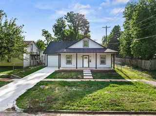 Sold home at 310 S Elm Street