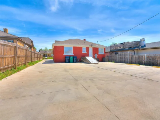 Photo 6 — 1929 NW 23rd Street, Oklahoma City, OK 73106