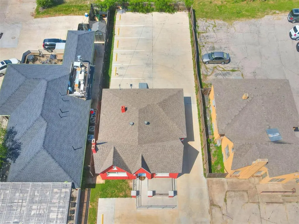 Photo 12 — 1929 NW 23rd Street, Oklahoma City, OK 73106