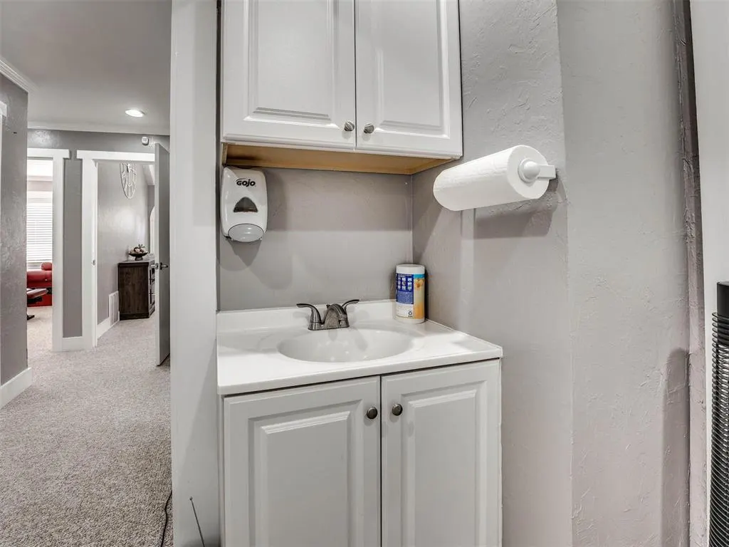 Photo 38 — 1929 NW 23rd Street, Oklahoma City, OK 73106