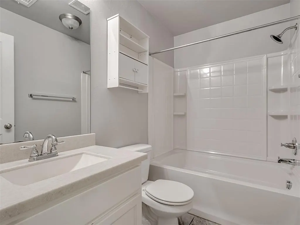 Photo 19 — 3304 Eaglerock Lane, Norman, OK 73069