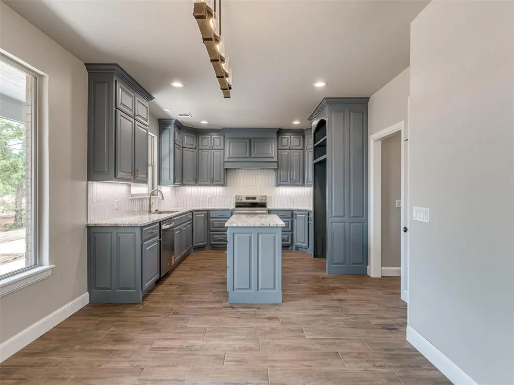 Photo 9 — 1228 Jerzee Mae Rd, Blanchard, OK 73010