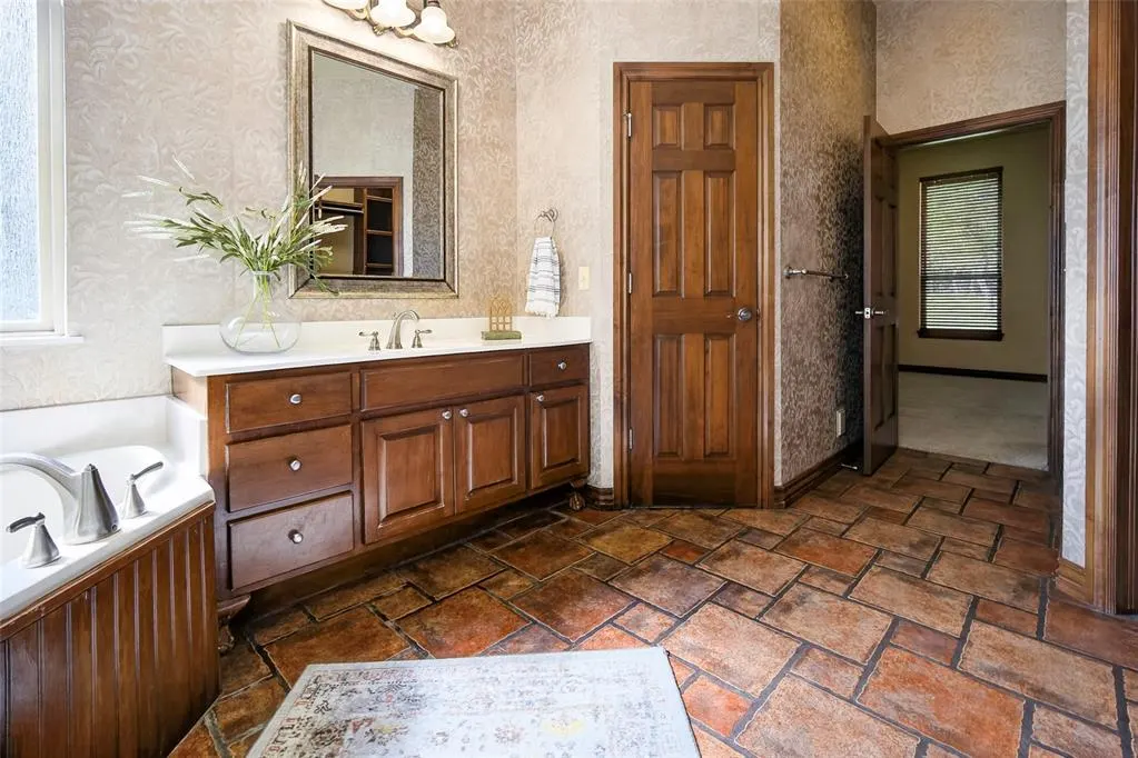 Photo 19 — 6205 Valley Ridge Drive, Edmond, OK 73034