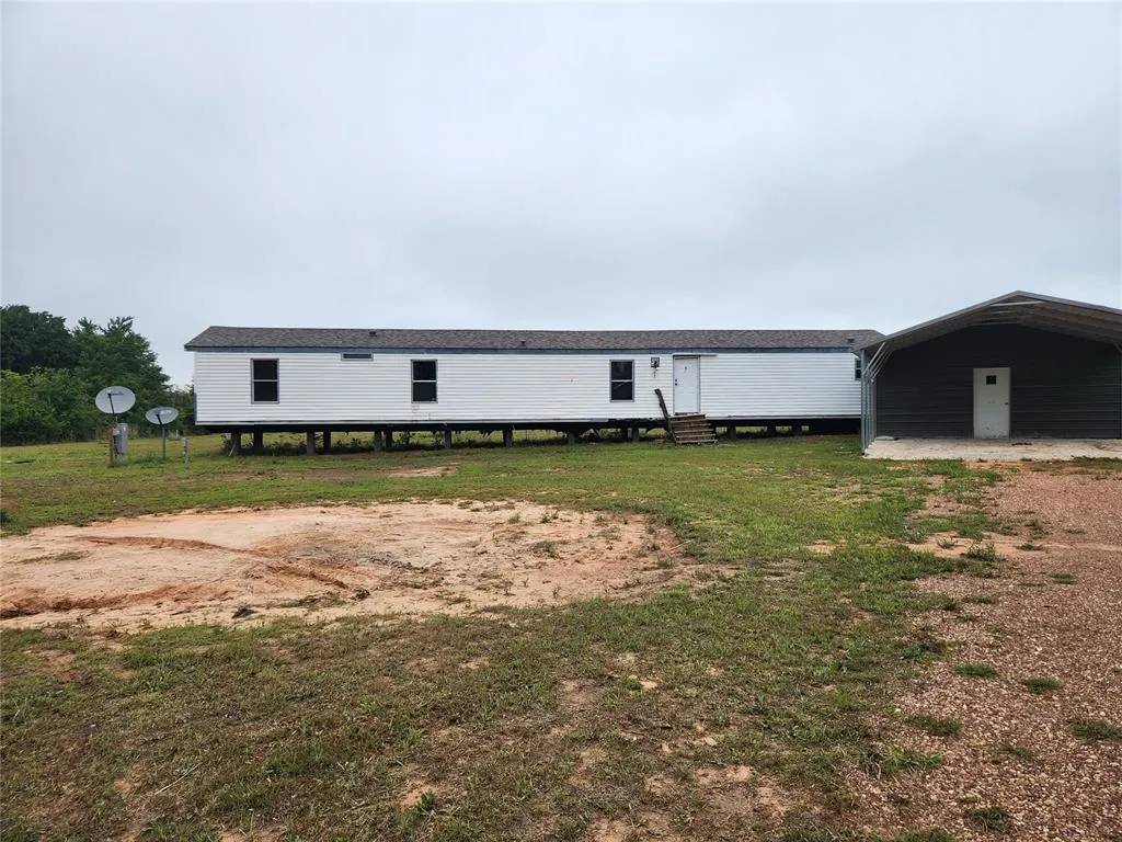 Photo 14 — 42568 Tooley Road, Asher, OK 74826
