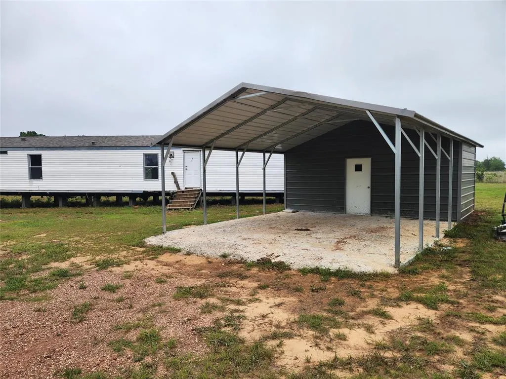 Photo 19 — 42568 Tooley Road, Asher, OK 74826