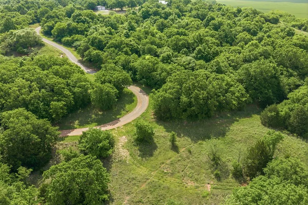 Photo 43 — 24634 E County Road 1560, Maysville, OK 73057