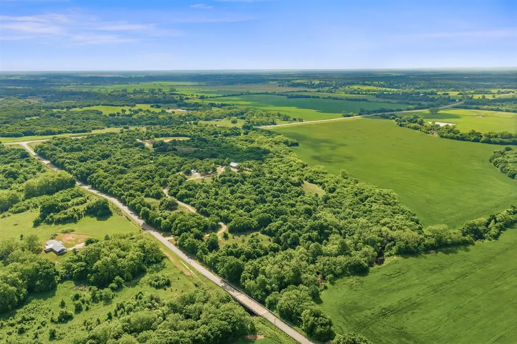 Photo 44 — 24634 E County Road 1560, Maysville, OK 73057