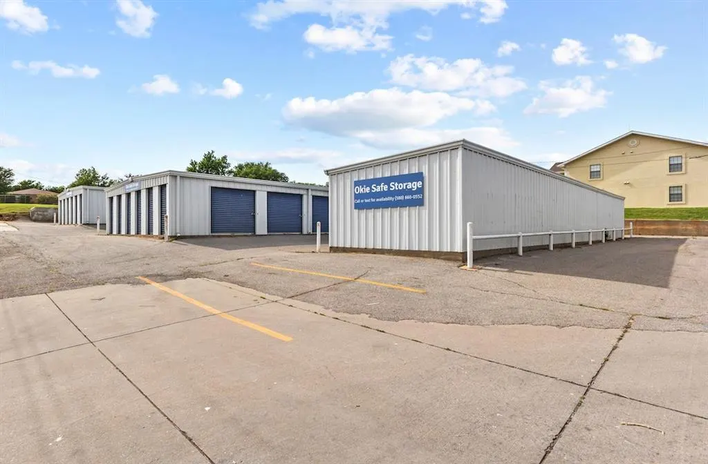 Photo 4 — 401 W Davis Avenue, Weatherford, OK 73096