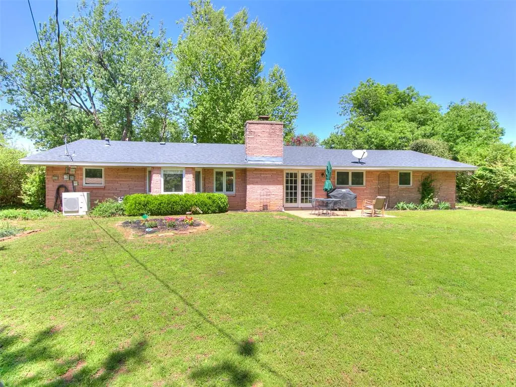 Photo 31 — 2626 Chateau Drive, Norman, OK 73069