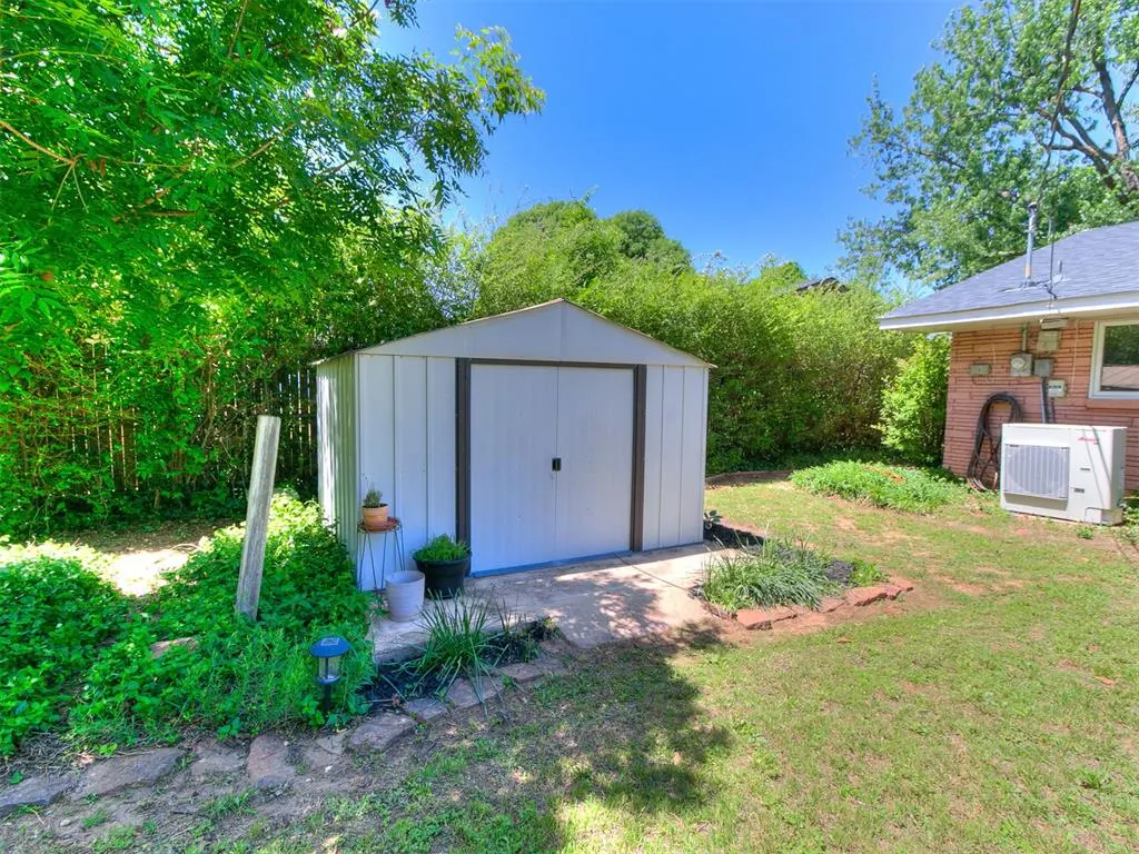 Photo 32 — 2626 Chateau Drive, Norman, OK 73069