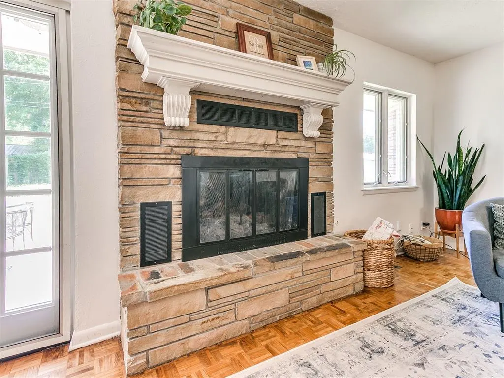 Photo 13 — 2626 Chateau Drive, Norman, OK 73069