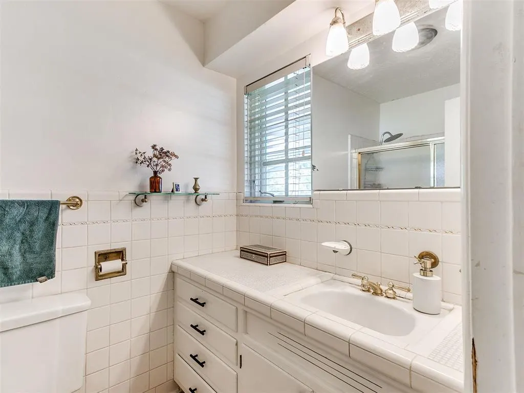 Photo 23 — 2626 Chateau Drive, Norman, OK 73069