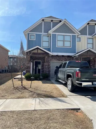 Sold home at 754 SW 14th Street