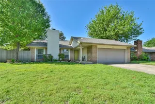 Sold home at 3210 Rambling Oaks Drive