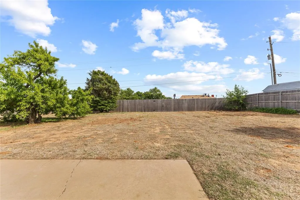 Photo 28 — 1716 E Ridgeway Street, Weatherford, OK 73096