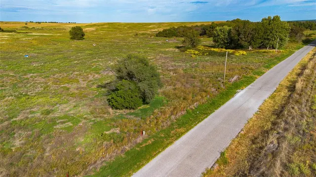 Photo 4 — 35074 County Street 2620 Road, Anadarko, OK 73005