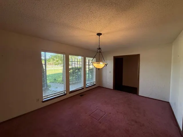 Photo 6 — 8300 NW 15th Street, Oklahoma City, OK 73127