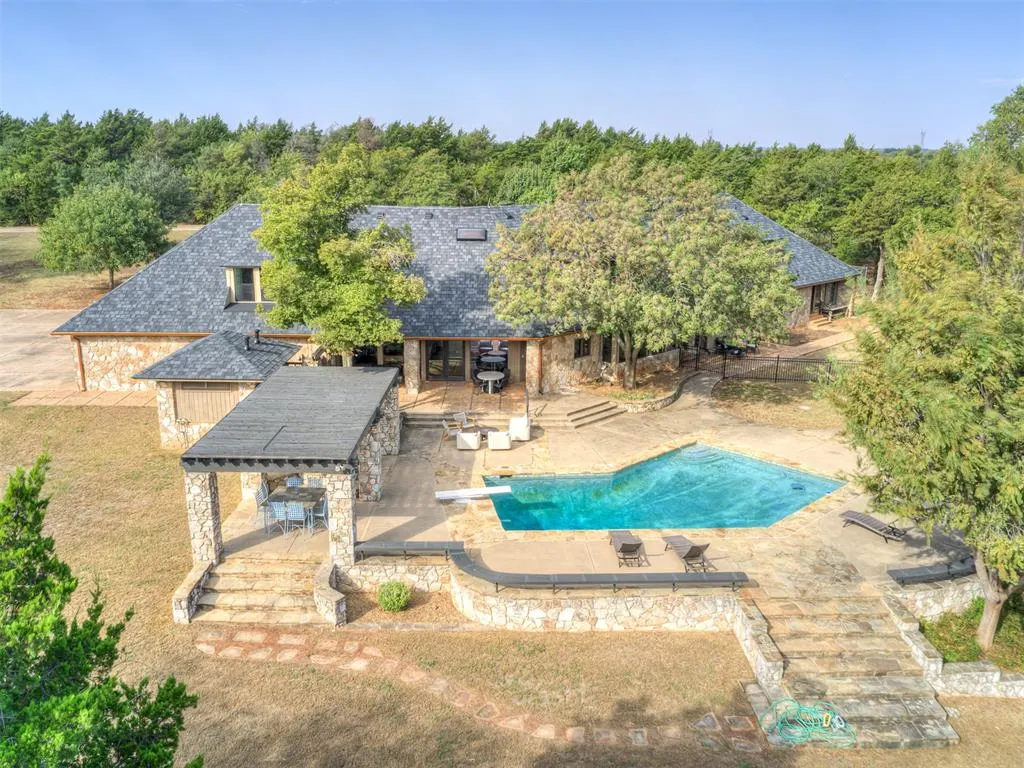 Photo 48 — 7413 NW 150th Street, Oklahoma City, OK 73142