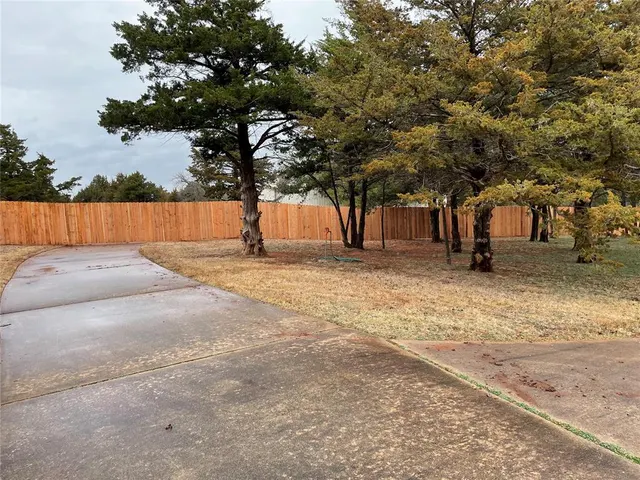 Photo 4 — 7413 NW 150th Street, Oklahoma City, OK 73142