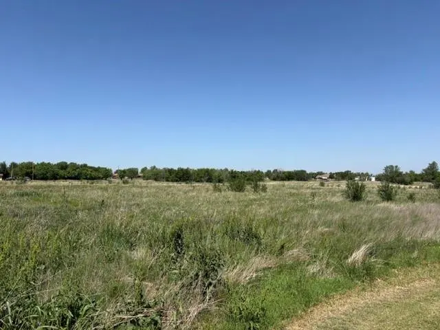 Photo 3 — N Stout Drive, Piedmont, OK 73078