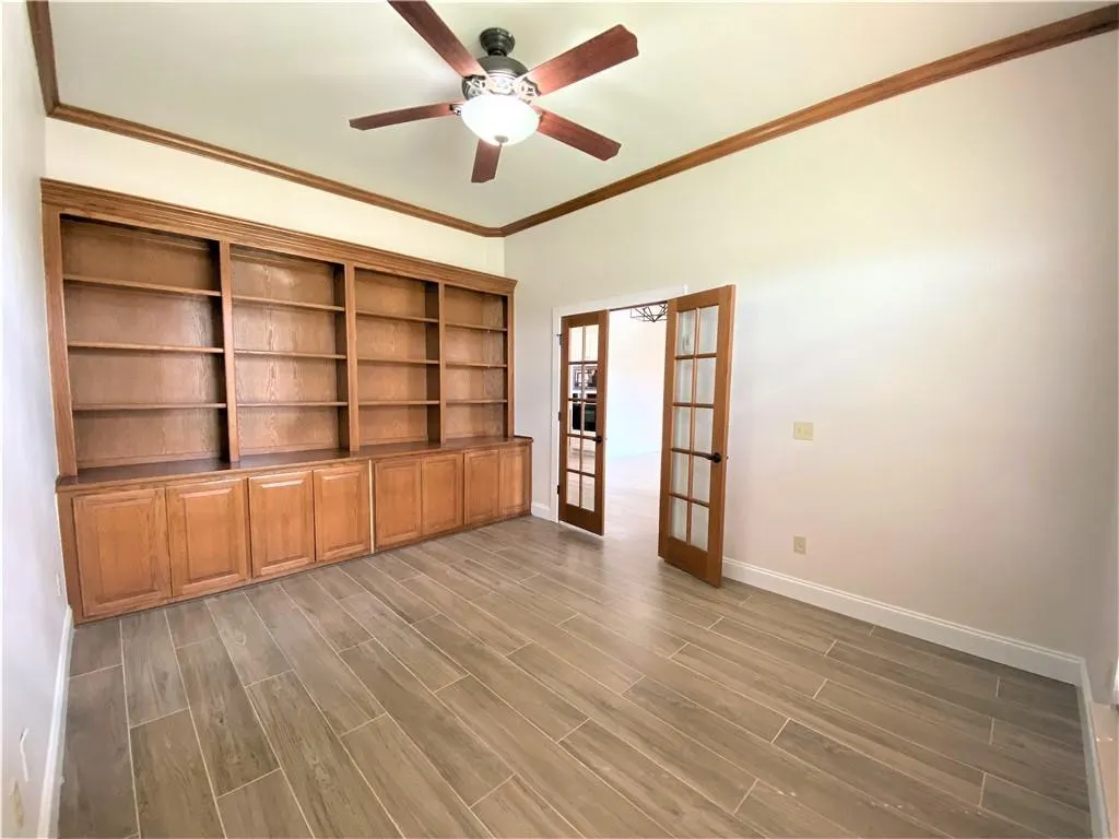 Photo 8 — 16700 Brewster Lane, Edmond, OK 73012