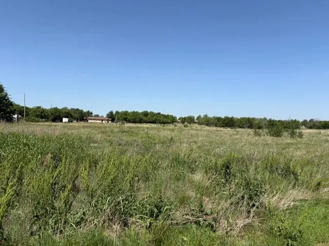 Photo 4 — NW 7th Street, Piedmont, OK 73078