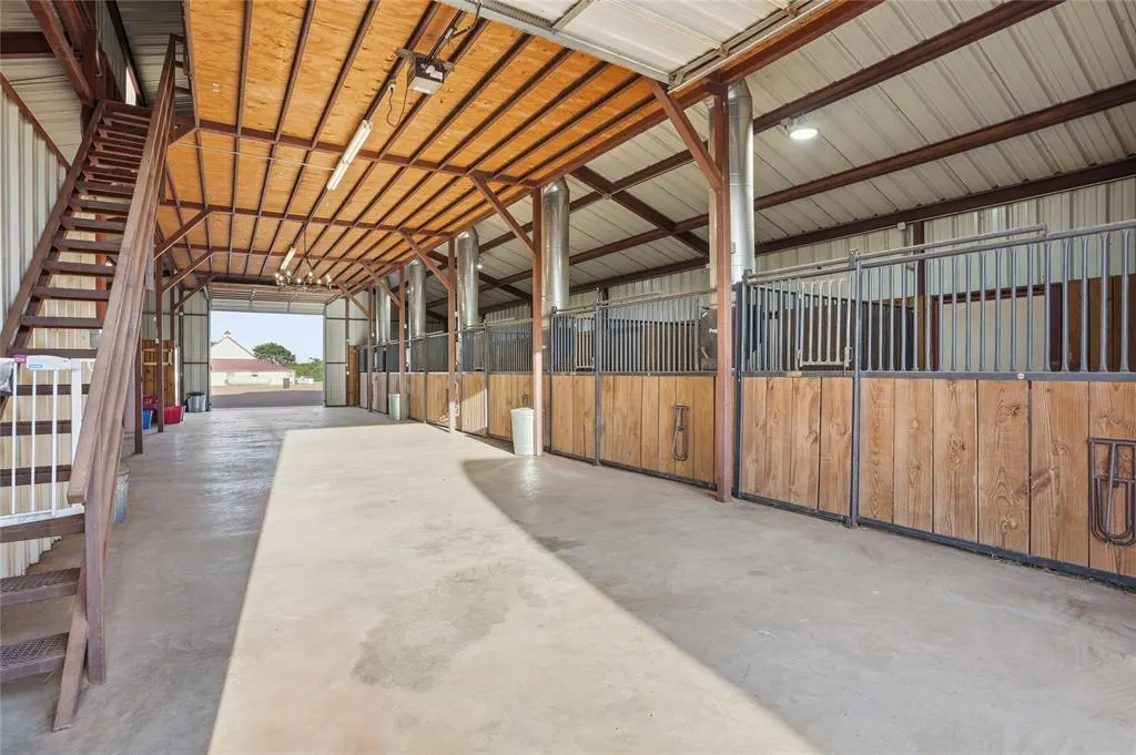 Photo 50 — 22334 N County Road 1940, Mangum, OK 73554