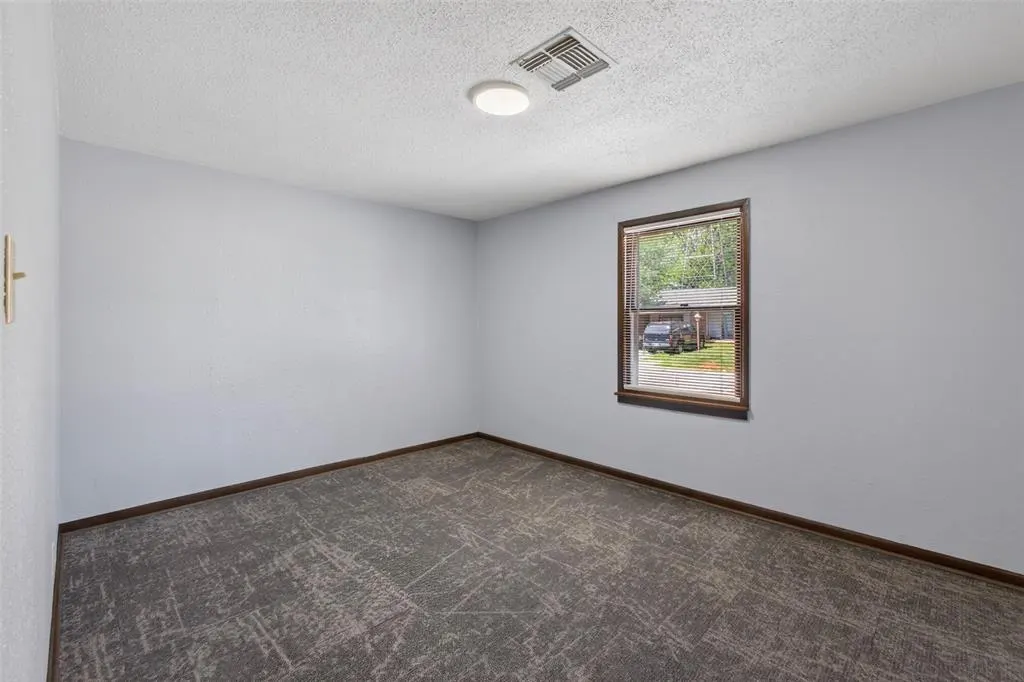 Photo 19 — 1222 W Broadway Avenue, Elk City, OK 73644