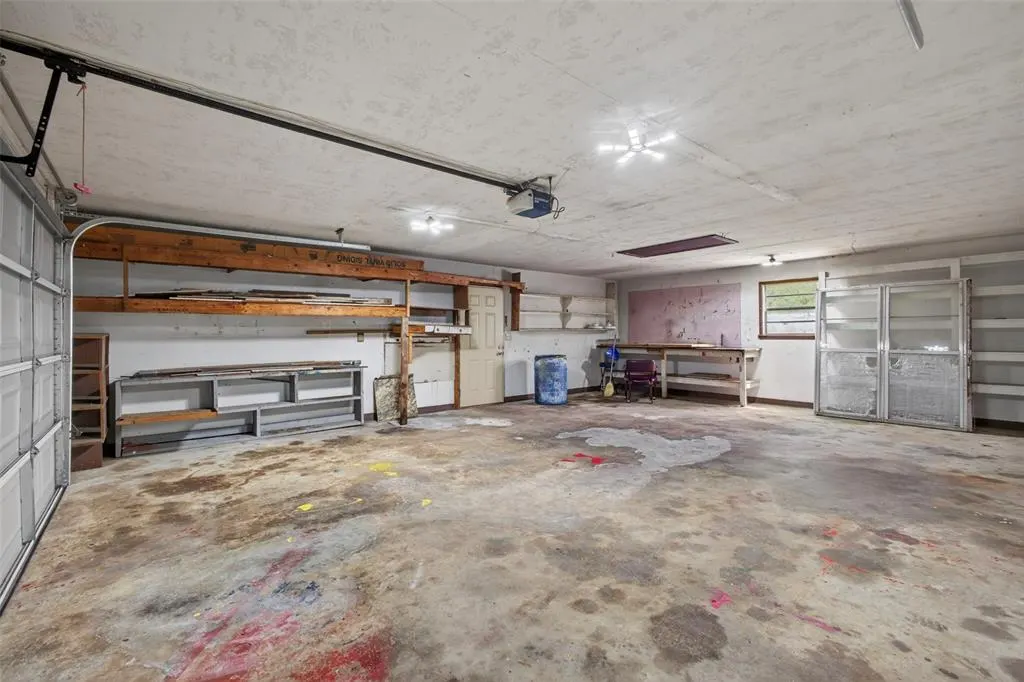 Photo 21 — 1222 W Broadway Avenue, Elk City, OK 73644
