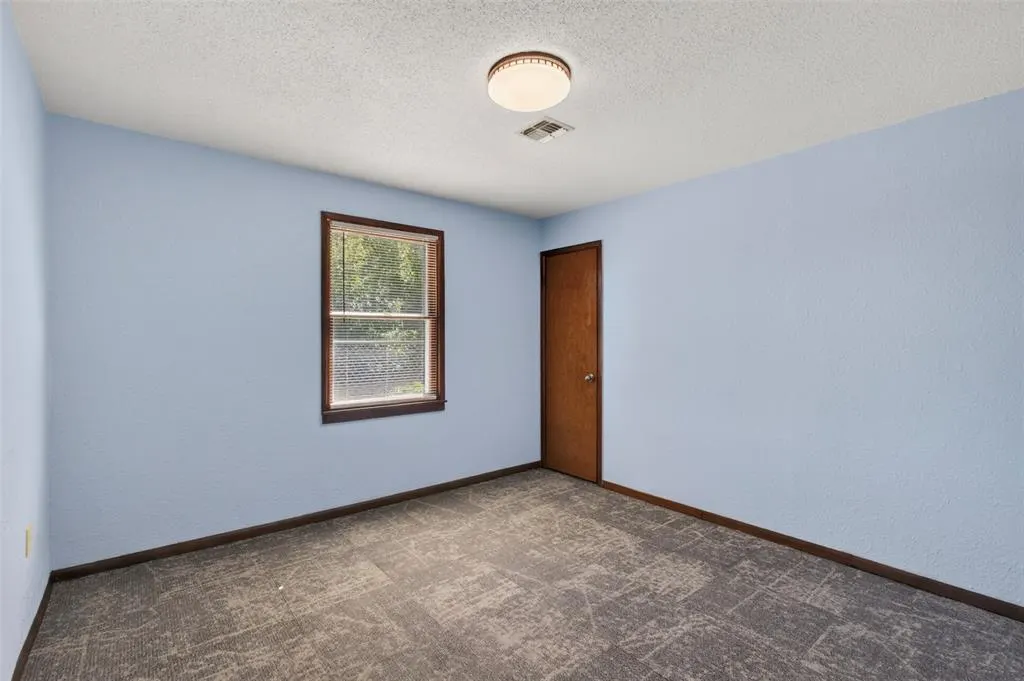 Photo 23 — 1222 W Broadway Avenue, Elk City, OK 73644