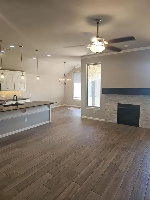 Photo 4 — 2401 El Cajon Street, Edmond, OK 73034