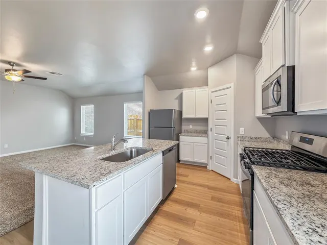 Photo 7 — 1613 Ruby Drive, El Reno, OK 73036
