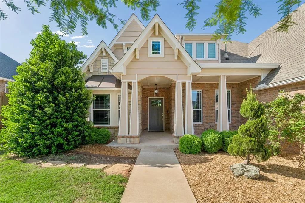 Photo 3 — 912 NW 185th Street, Edmond, OK 73012