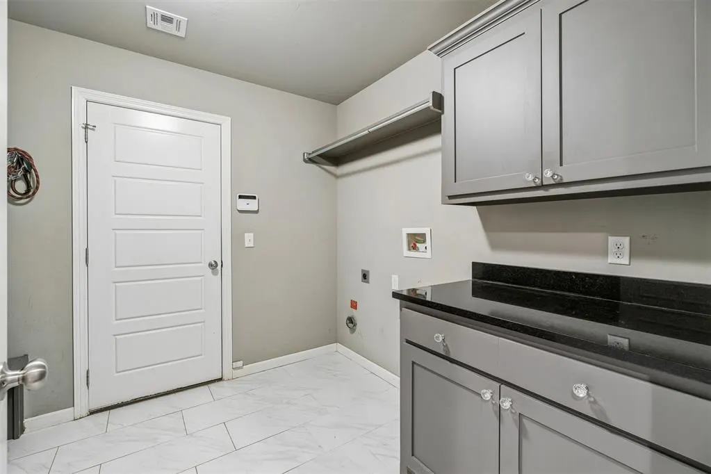 Photo 12 — 912 NW 185th Street, Edmond, OK 73012