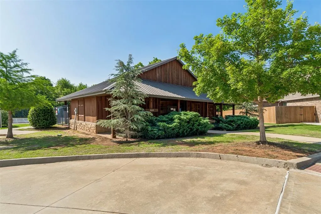 Photo 36 — 912 NW 185th Street, Edmond, OK 73012