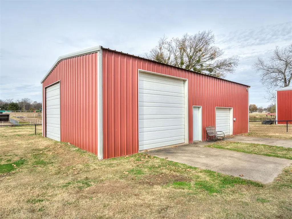 Photo 8 — 3570 S Ladd Avenue, Goldsby, OK 73093