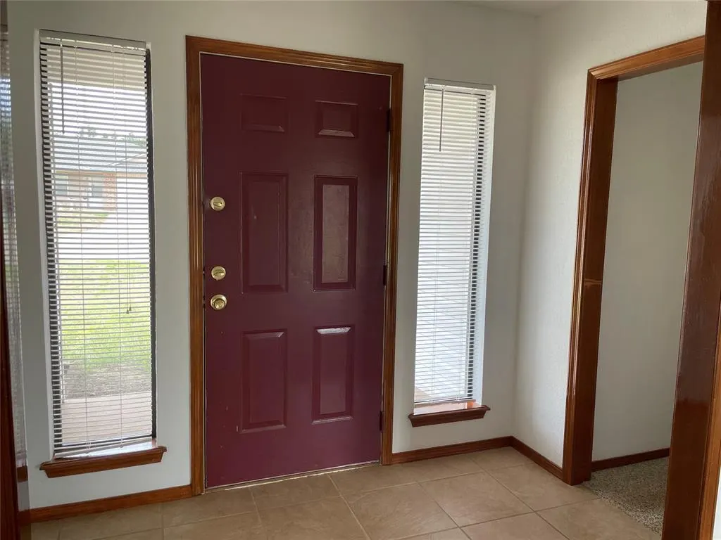 Photo 5 — 1019 Burning Wood Drive, Shawnee, OK 74804