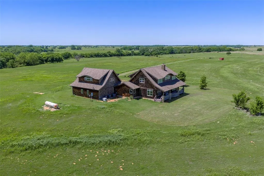 Photo 3 — 23508 110th Street, Maysville, OK 73057