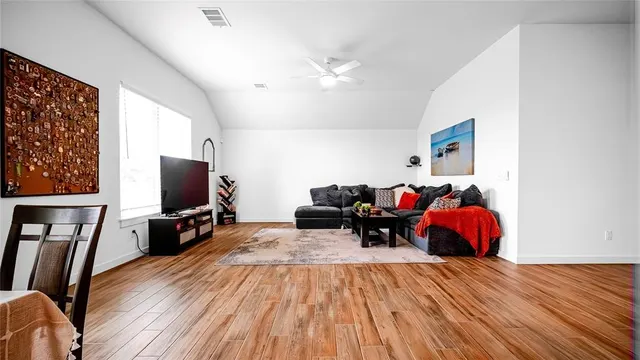 Photo 4 — 2309 Alameda Park Drive, Norman, OK 73071