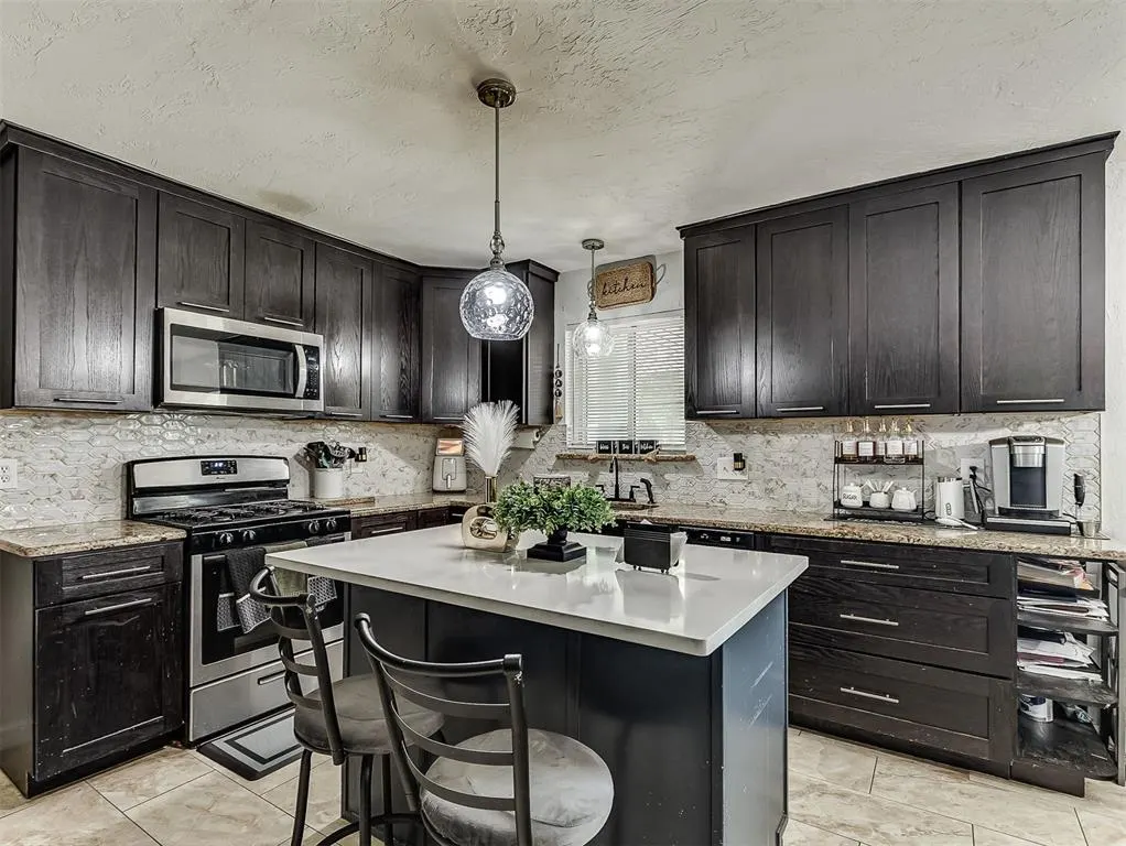 Photo 16 — 6311 NW 19th Street, Bethany, OK 73008