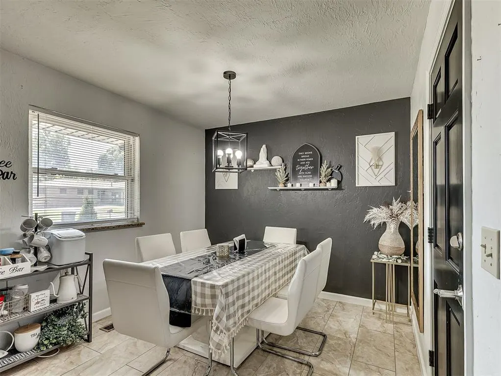 Photo 20 — 6311 NW 19th Street, Bethany, OK 73008