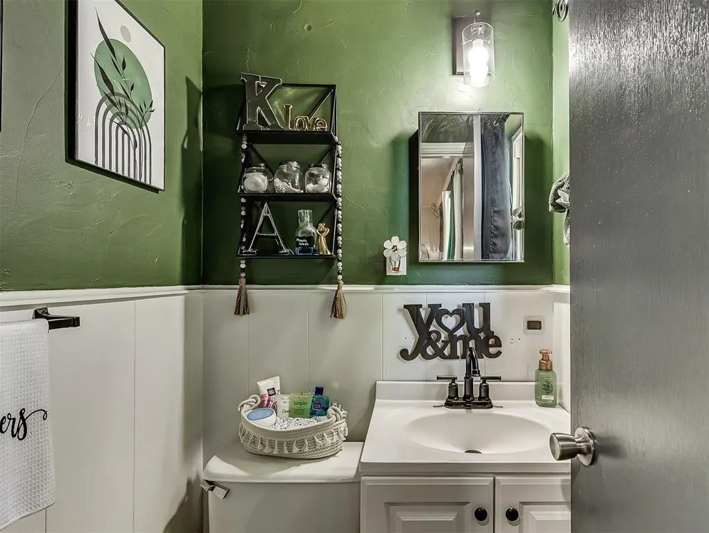 Photo 25 — 6311 NW 19th Street, Bethany, OK 73008