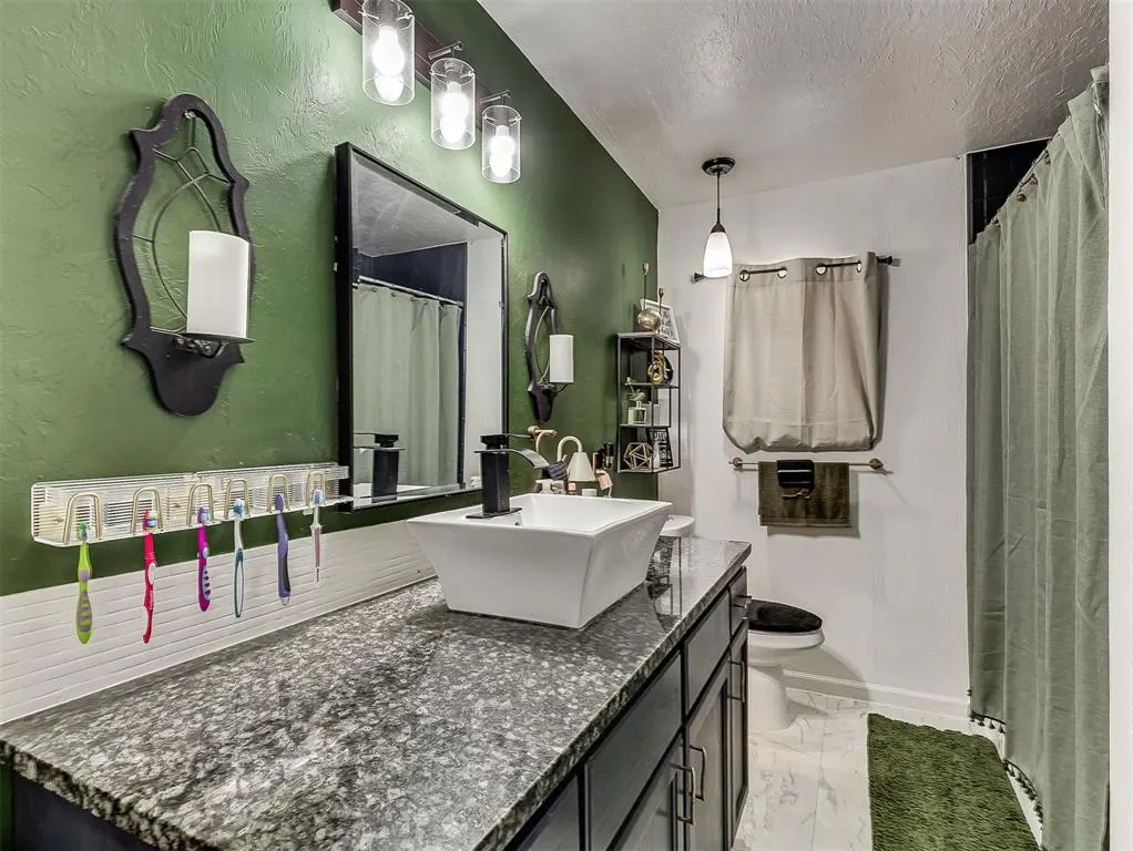 Photo 29 — 6311 NW 19th Street, Bethany, OK 73008