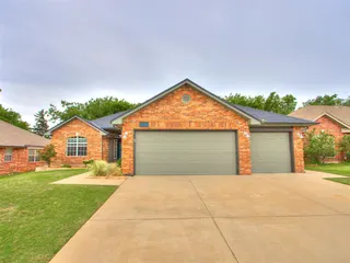 Sold home at 2312 NE 4th Street